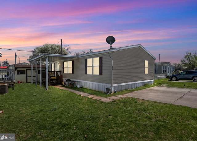 Property at 245 Brick Ln, New Oxford, PA 17350, 3 beds, 2 baths
