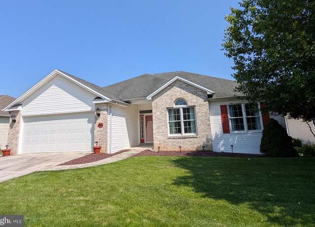 Property at 2488 Cope Dr, Mechanicsburg, PA 17055, 3 beds, 2 baths