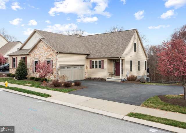 Property at 242 Honeycroft Blvd, Cochranville, PA 19330, 3 beds, 3 baths