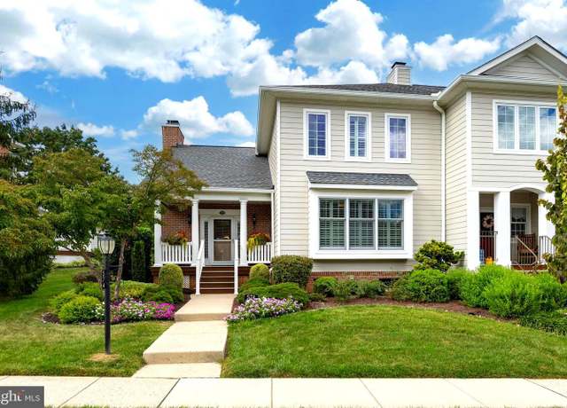 Property at 574 Gramercy Ln #32, Downingtown, PA 19335, 3 beds, 2.5 baths