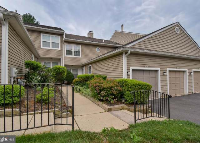 Property at 302 Stanton Ct #302, Glen Mills, PA 19342, 2 beds, 2.5 baths
