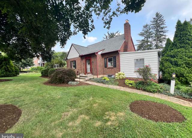 Property at 739 Pearl Ave, Manheim, PA 17545, 3 beds, 1 bath