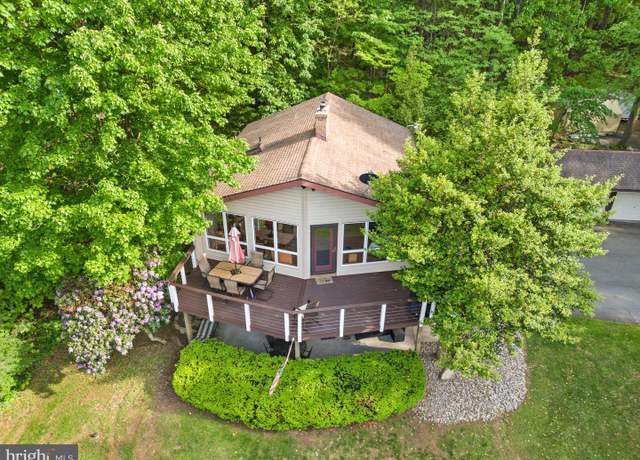 Property at 7198 Mountain Rd, Macungie, PA 18062, 4 beds, 2 baths