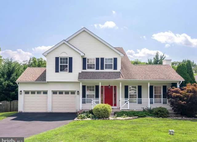Property at 7 Raleigh Ct, Pottstown, PA 19464, 3 beds, 2.5 baths
