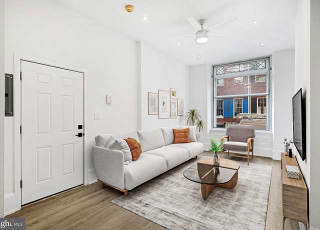 Property at 1111 Spruce St #100, Philadelphia, PA 19107, 1 bed, 1 bath