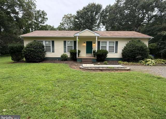 Property at 9134 Green Rd, Warrenton, VA 20187, 3 beds, 2 baths