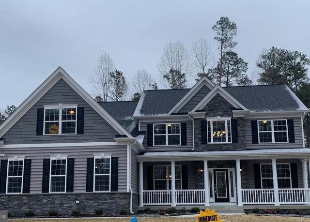 Property at 10688 Wisteria Ln, King George, VA 22485, 5 beds, 3.5 baths