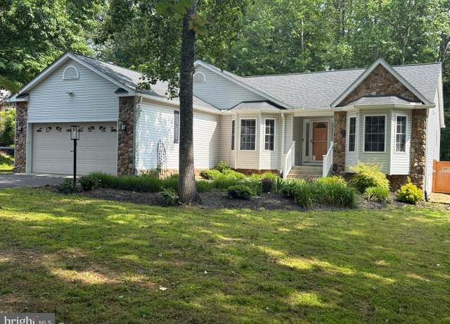 Property at 910 Confederate Dr, Locust Grove, VA 22508, 3 beds, 2.5 baths