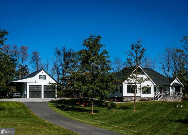 Property at 3606 Winsinger Dr, Broadway, VA 22815, 5 beds, 4 baths