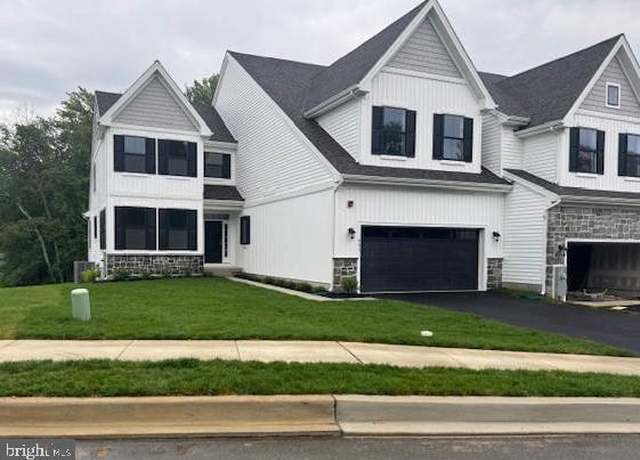 Property at 401 Leahy Dr, Newark, DE 19711, 3 beds, 2.5 baths
