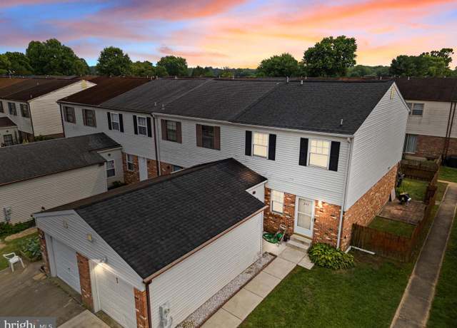 Property at 243 Shai Cir, Bear, DE 19701, 3 beds, 1.5 baths