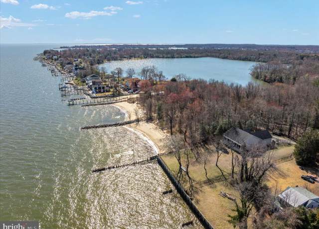 Property at 2062 Knollview Ave, Pasadena, MD 21122, 2 beds, 2 baths