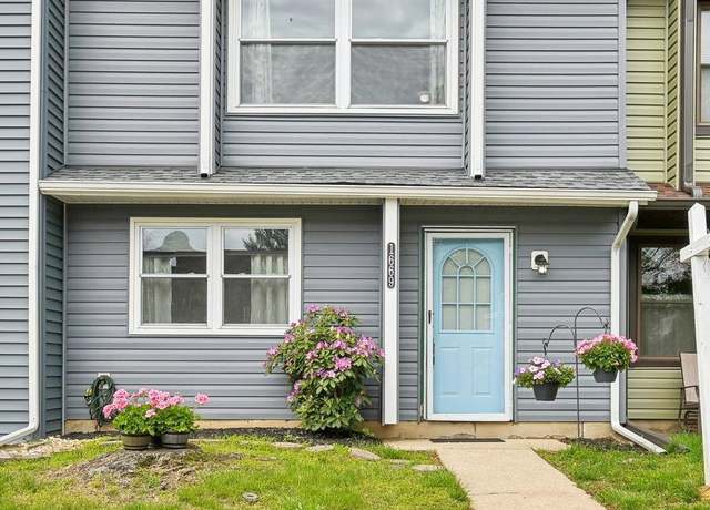 Property at 1669 Woodtree Ct E, Annapolis, MD 21409, 3 beds, 1.5 baths