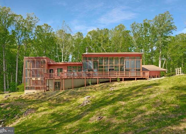 Property at 4030 Dalrymple Rd, Chesapeake Beach, MD 20732, 3 beds, 3 baths