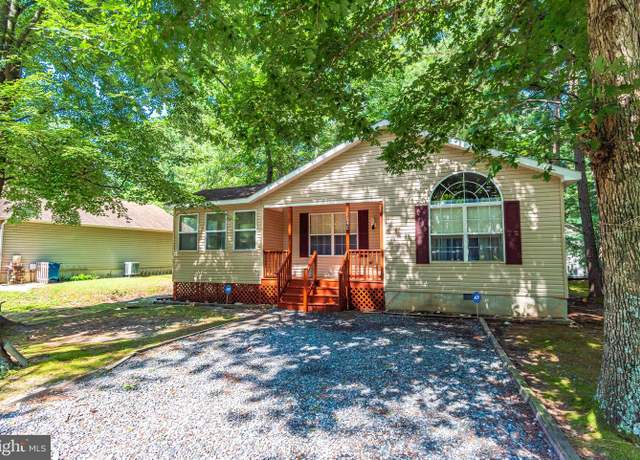Property at 1040 Ocean Pkwy, Ocean Pines, MD 21811, 3 beds, 2 baths
