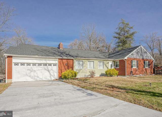 Property at 855 Mail Ave, Deptford, NJ 08096, 4 beds, 2.5 baths