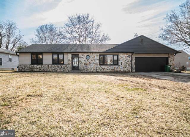Property at 2611 Linconia Ave, Feasterville Trevose, PA 19053, 3 beds, 2.5 baths