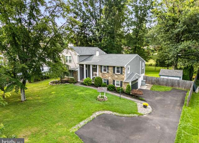 Property at 955 Bristol Rd, Churchville, PA 18966, 5 beds, 3 baths