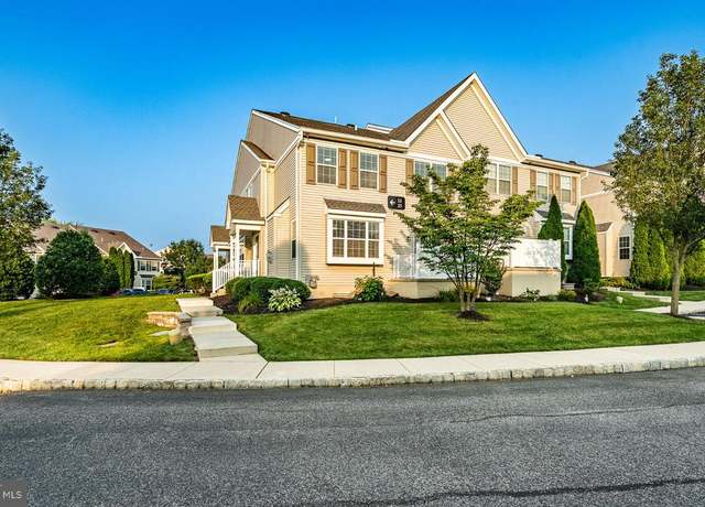 Property at 11 Granite Ln #5, Chester Springs, PA 19425, 3 beds, 2.5 baths