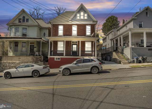 Property at 223 Pine St, Steelton, PA 17113, 7 beds, 3 baths