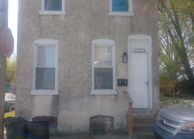 Property at 629 Green St, Chester, PA 19013, 4 beds