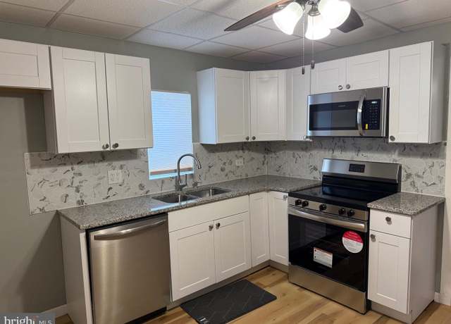 Property at 1132 Church St, Lebanon, PA 17046, 3 beds, 1.5 baths