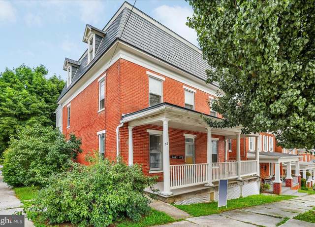 Property at 39 Henrietta St, Red Lion, PA 17356, 6 beds, 2 baths
