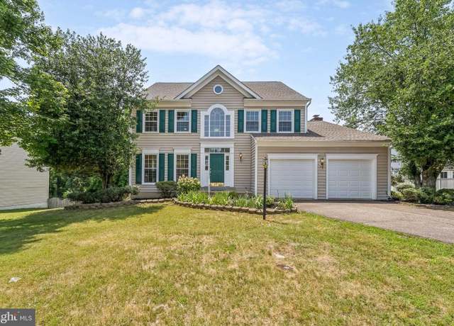 Property at 10402 Campbell Dr, Fredericksburg, VA 22408, 4 beds, 3 baths