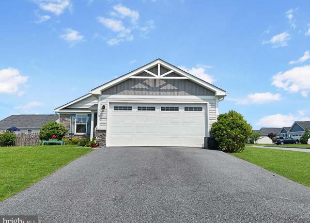 Property at 510 Oxford Way, Martinsburg, WV 25405, 2 beds, 2 baths