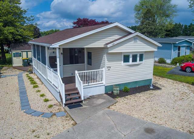 Property at 21726 D St, Rehoboth Beach, DE 19971, 3 beds, 1 bath