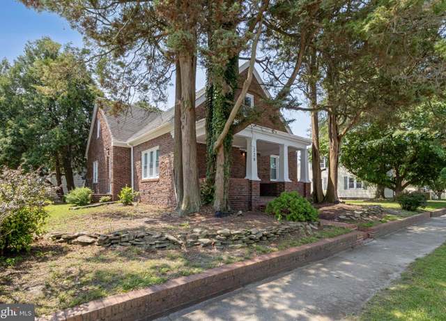 Property at 220 N Hall St, Seaford, DE 19973, 3 beds, 2 baths