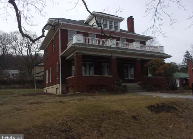 Property at 823 Buckingham Rd, Cumberland, MD 21502, 3 beds, 3 baths