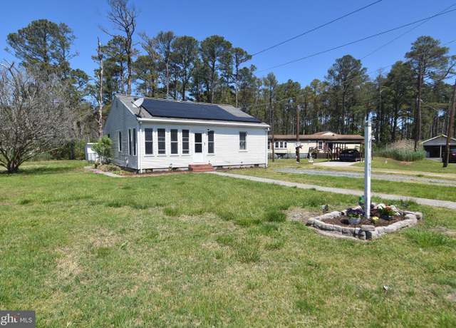 Property at 3290 Sackertown Rd, Crisfield, MD 21817, 2 beds, 1 bath