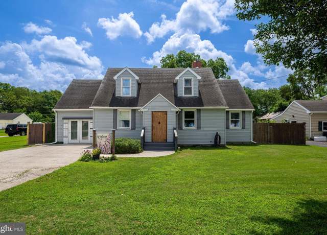 Property at 604 N Main St, Hebron, MD 21830, 4 beds, 2 baths