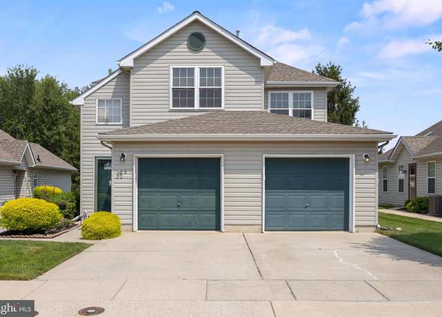 Property at 22 Palmer Sq, Edgewater Park, NJ 08010, 2 beds, 2 baths