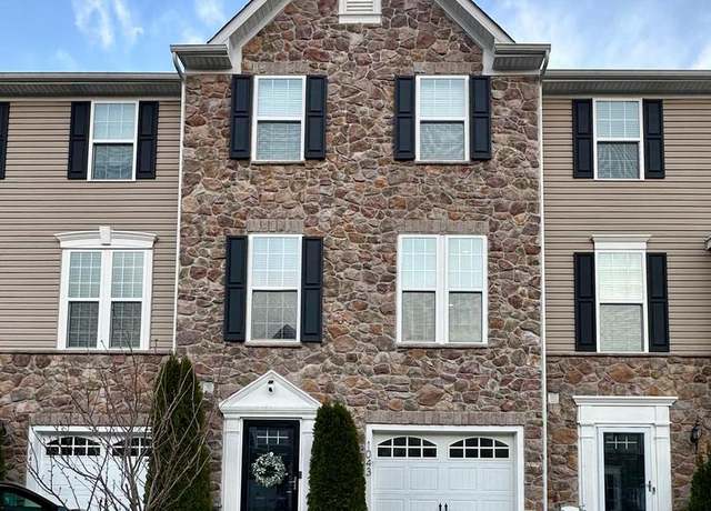 Property at 1043 Regency Pl, Sewell, NJ 08080, 3 beds, 2.5 baths