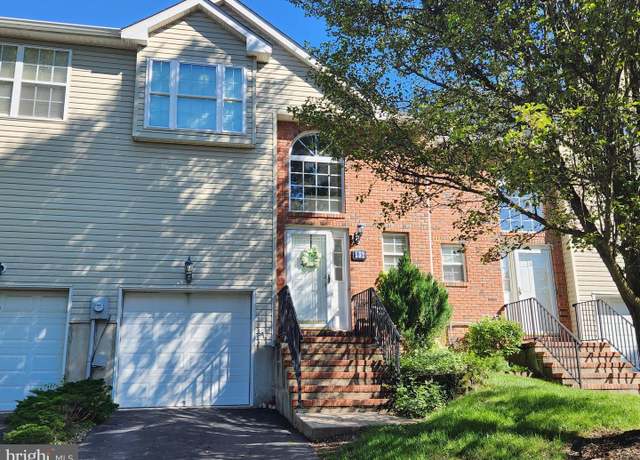 Property at 132 Tulip, Ewing, NJ 08638, 3 beds, 2.5 baths