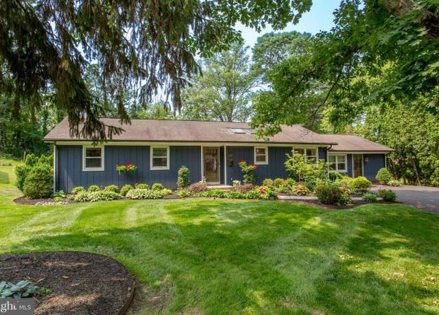 Property at 230 N West St, Doylestown, PA 18901, 3 beds, 2.5 baths
