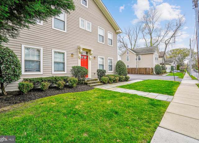Property at 409 E Raymond Ave #8, Alexandria, VA 22301, 1 bed, 1 bath