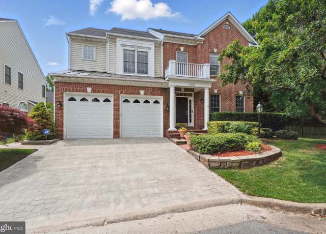 Property at 2108 Tysons Executive Ct, Dunn Loring, VA 22027, 5 beds, 4.5 baths
