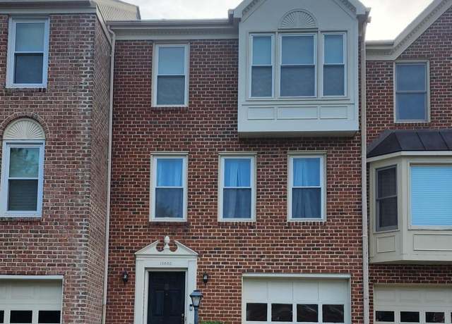 Property at 16880 Winston Ln, Woodbridge, VA 22191, 3 beds, 3 baths