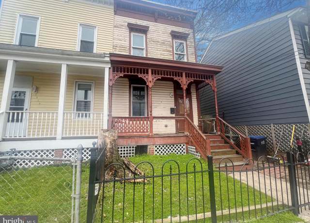 Property at 1317 U St SE, Washington, DC 20020, 3 beds, 1 bath