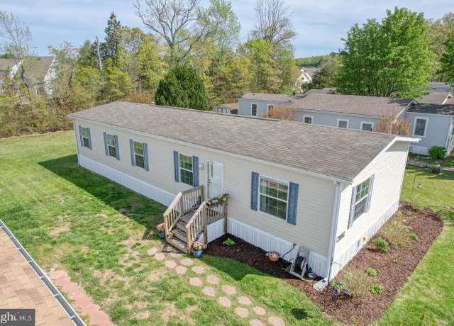 Property at 37716 E Shady Dr, Selbyville, DE 19975, 3 beds, 2 baths