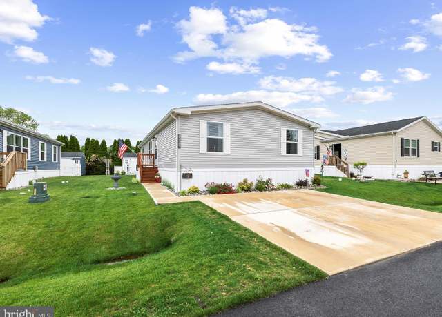 Property at 33385 Buttercup St, Lewes, DE 19958, 4 beds, 2 baths
