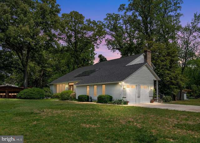 Property at 1011 Landon Ln, Arnold, MD 21012, 5 beds, 3.5 baths