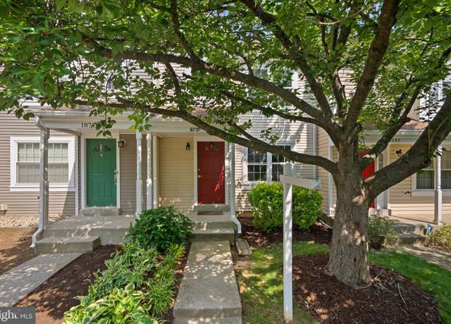 Property at 18739 Martins Landing Dr, Germantown, MD 20874, 3 beds, 3 baths