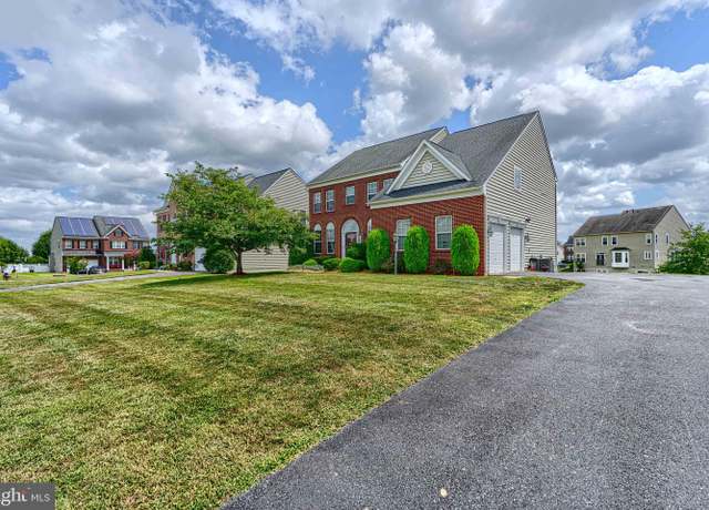 Property at 7105 Solomons Ct, Brandywine, MD 20613, 4 beds, 3.5 baths