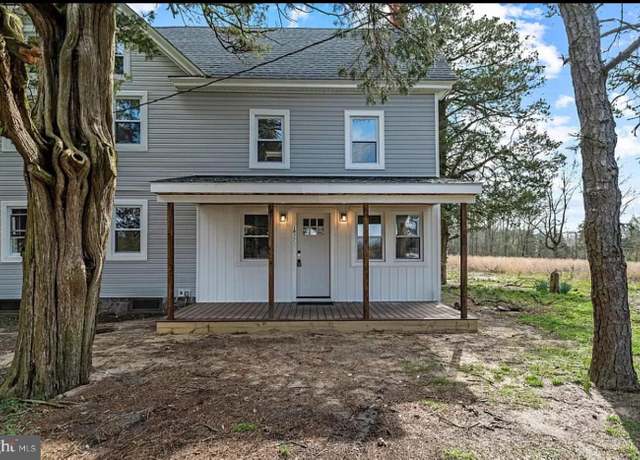 Property at 1832 E Buckshutem Rd, Millville, NJ 08332, 3 beds, 1.5 baths