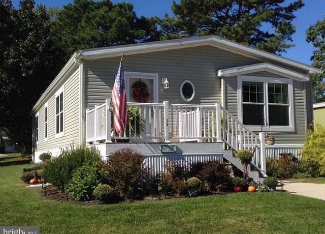 Property at 13 Nancy Ln, Barnegat, NJ 08005, 3 beds, 2 baths