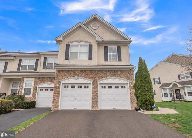 Property at 18 Wellington Rd, Newtown, PA 18940, 4 beds, 2.5 baths